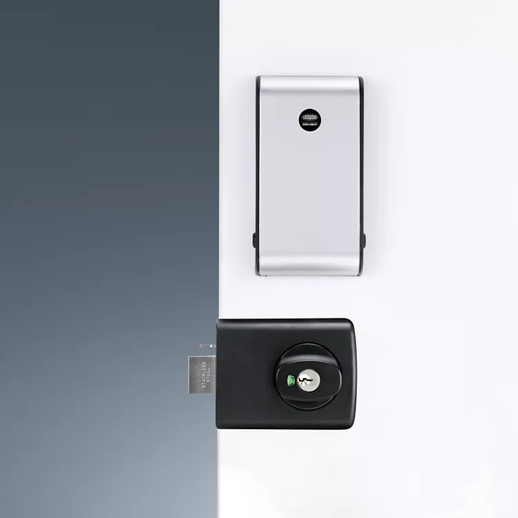 Lockwood 001Touch Plus™ Smart Deadlatch Keyless
