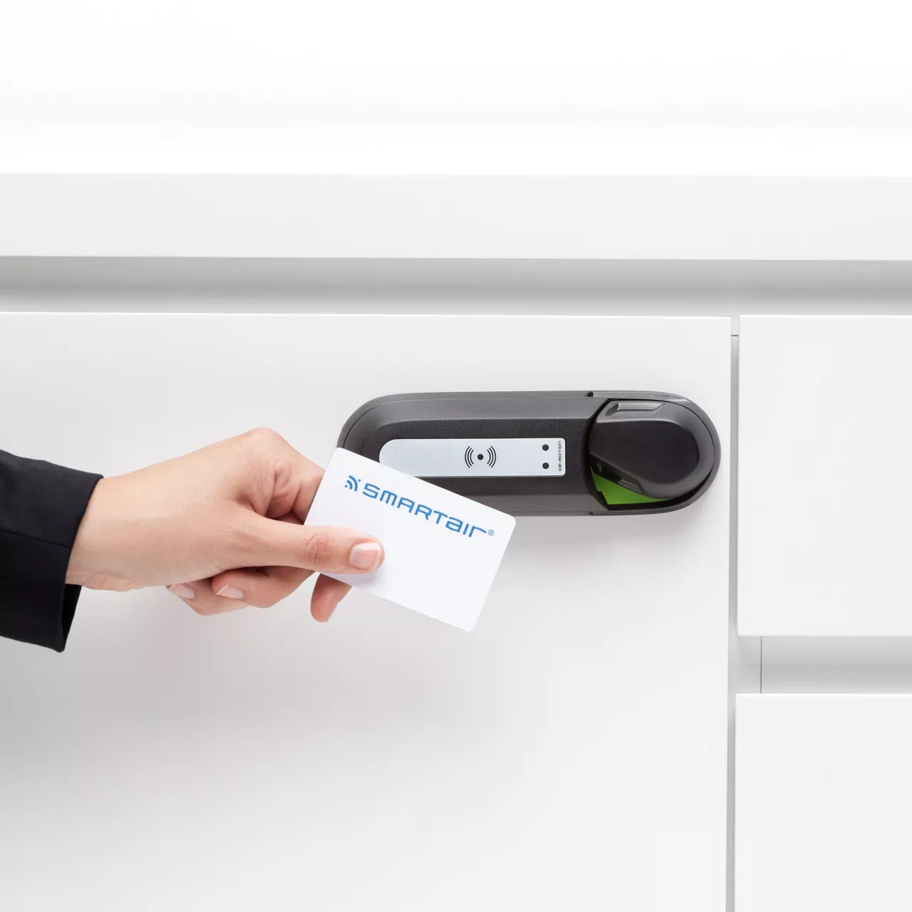 ASSA ABLOY SMARTair® Commercial Access Solution